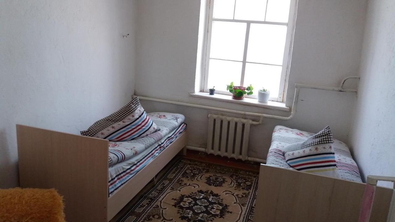 Happy Hostel In Kochkor المظهر الخارجي الصورة